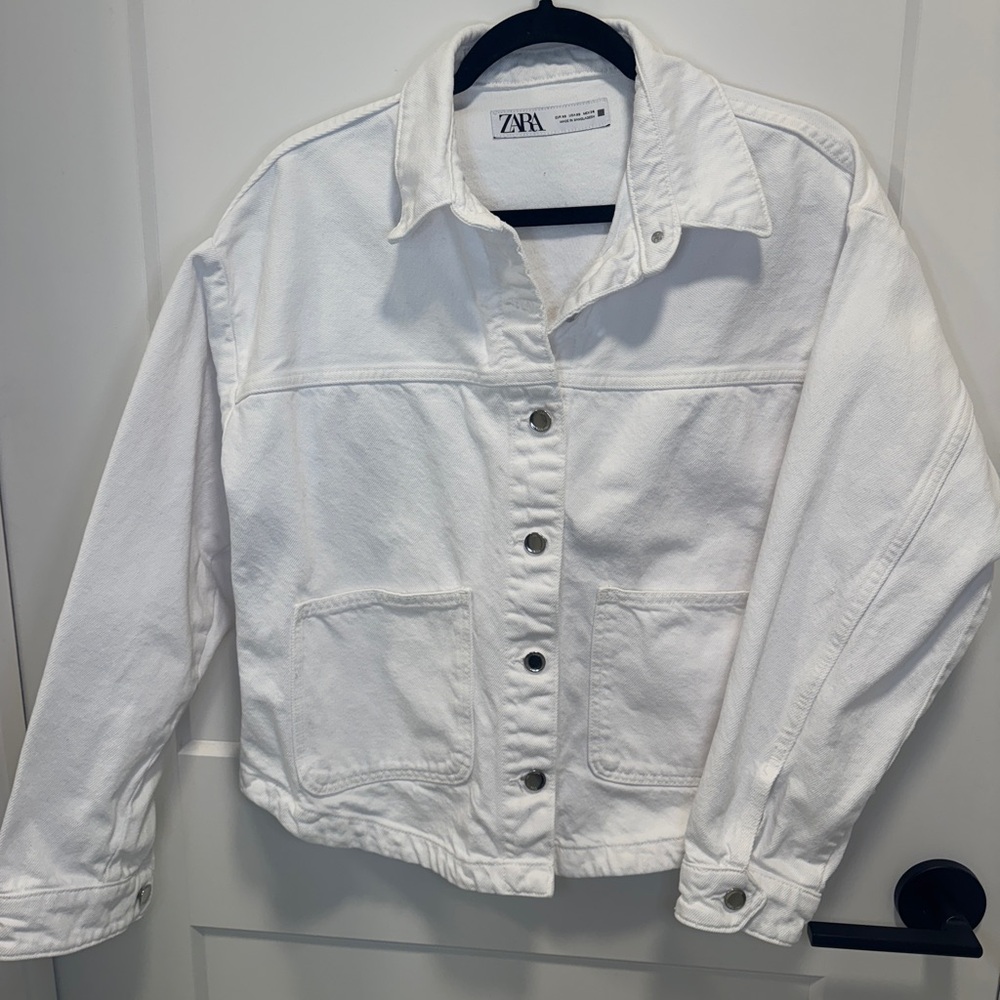 Zara Women's Classic White Jean Jacket